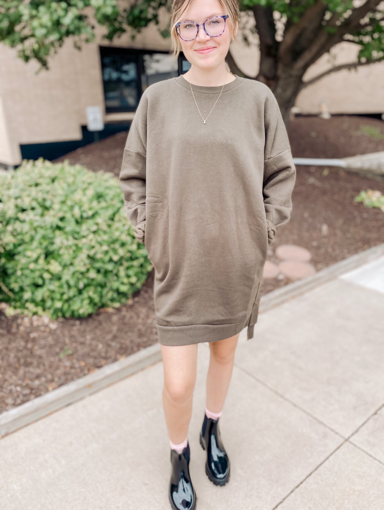 On The Move Oversized Sweatshirt- Olive