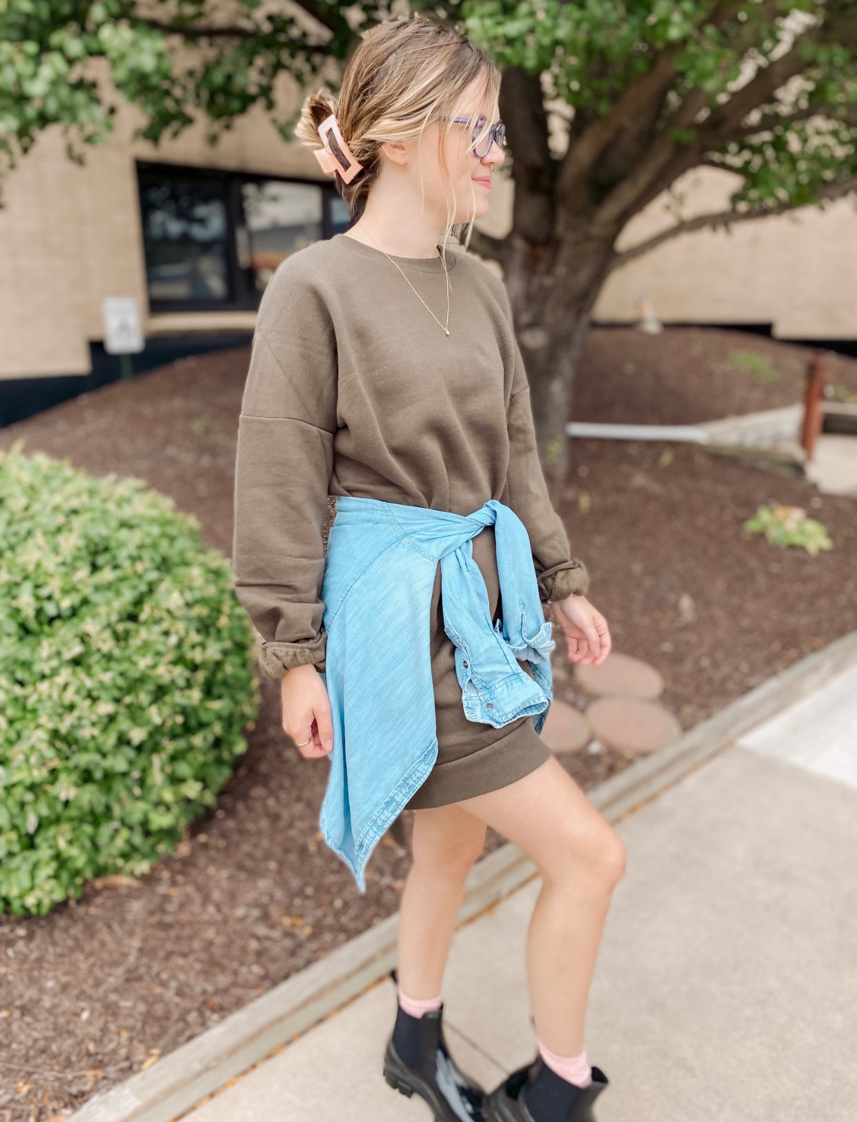 On The Move Oversized Sweatshirt- Olive