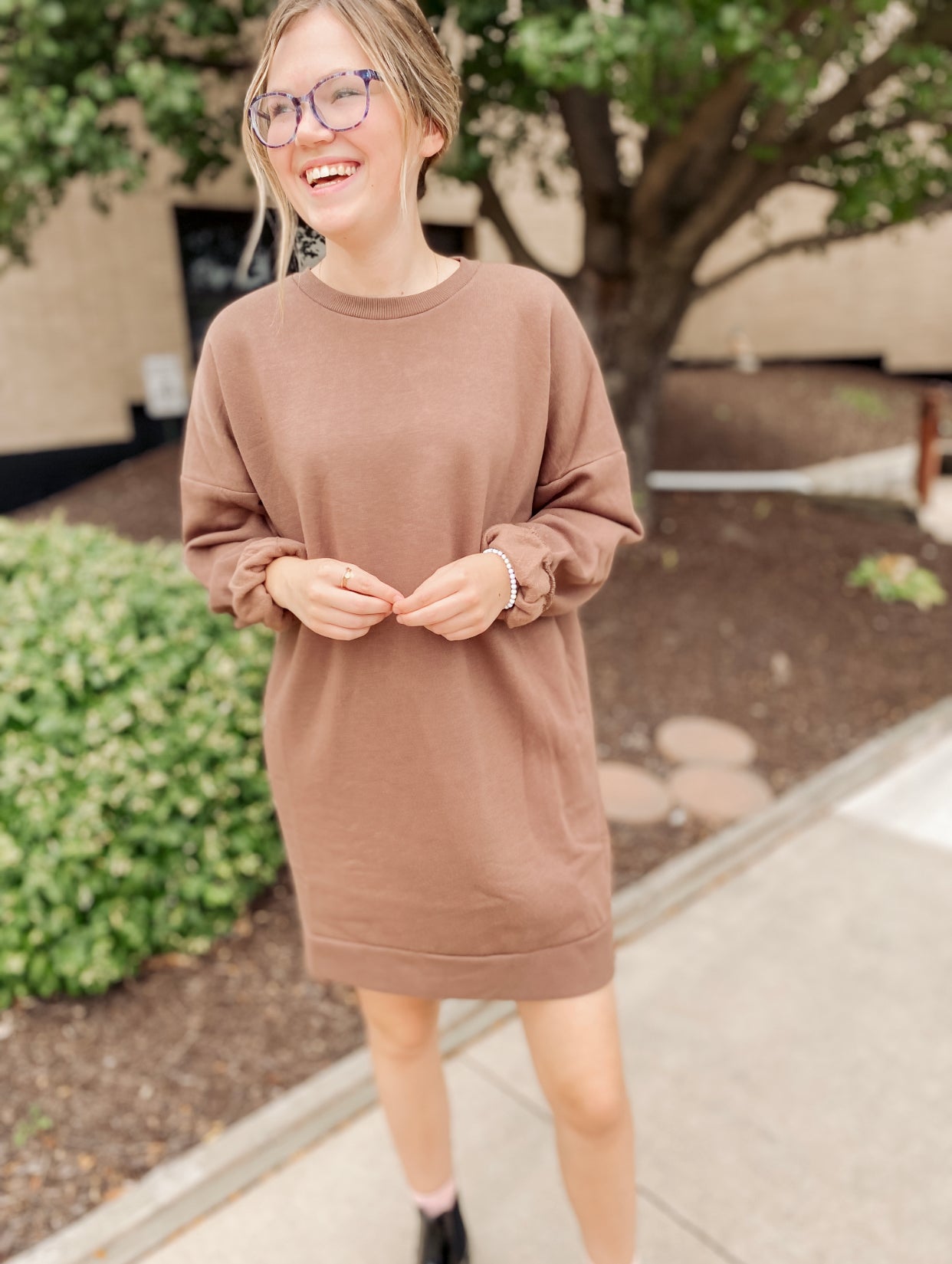 On The Move Oversized Sweatshirt- Mocha